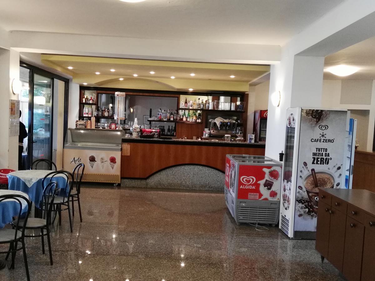 Hotel La Romantica Manerba del Garda Eksteriør bilde