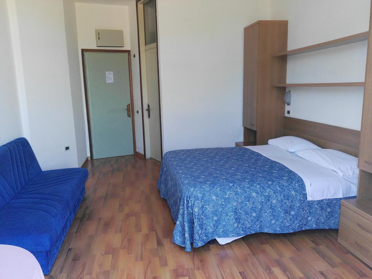 Hotel La Romantica Manerba del Garda Eksteriør bilde